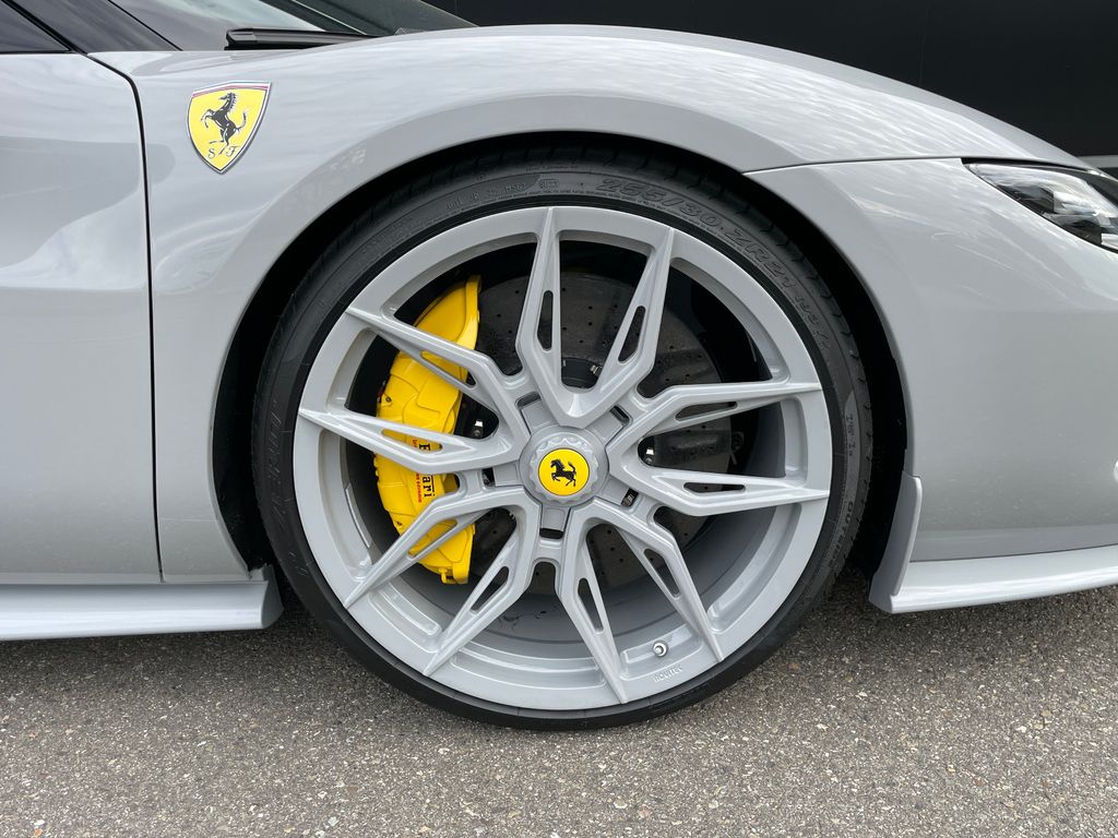 Ferrari 296 GTB 2023