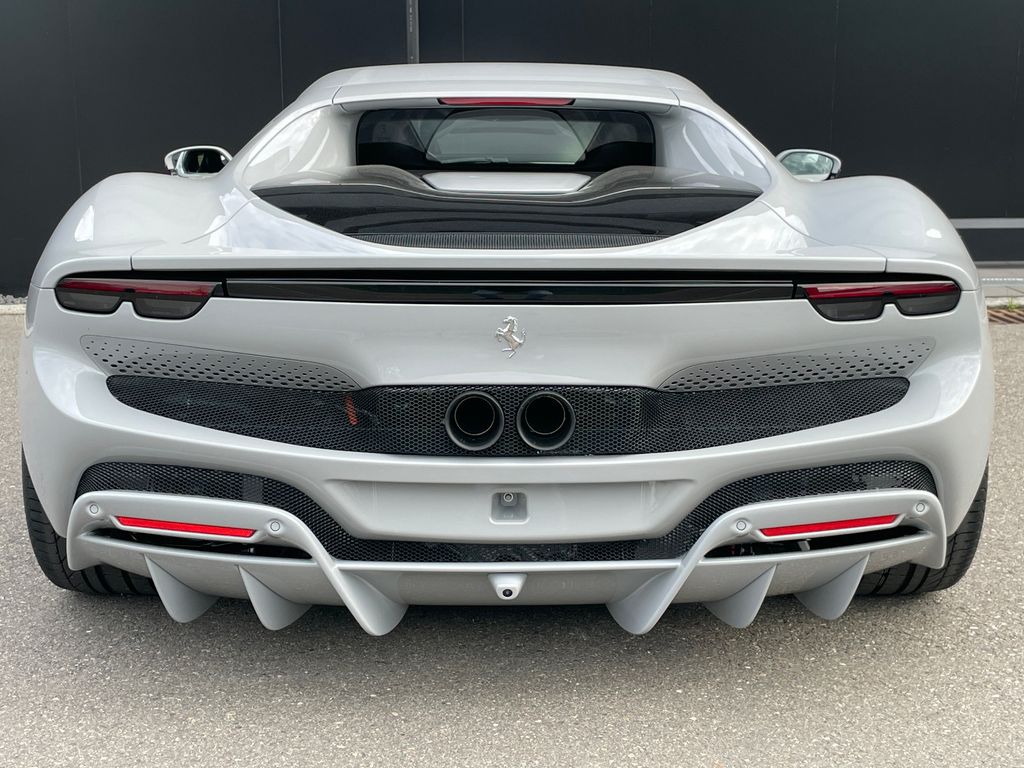 Ferrari 296 GTB 2023