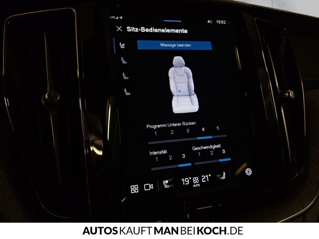 Volvo XC60 2025