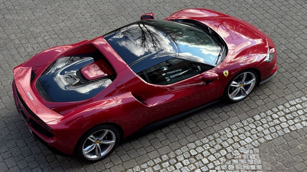 Ferrari 296 GTB 2025