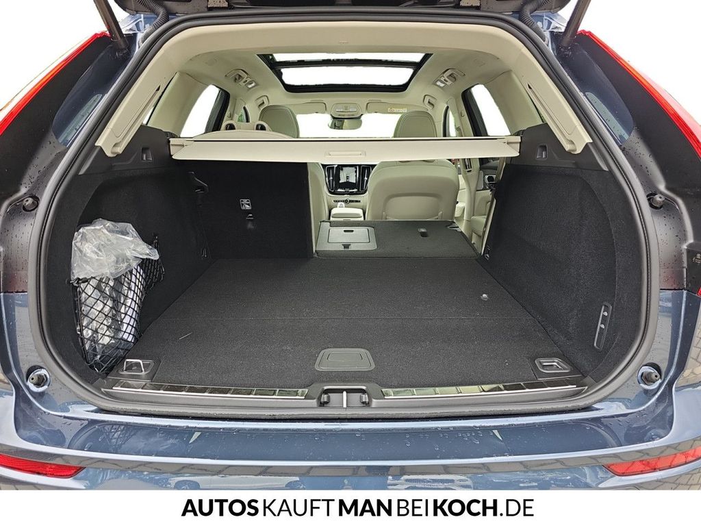Volvo XC60 2025