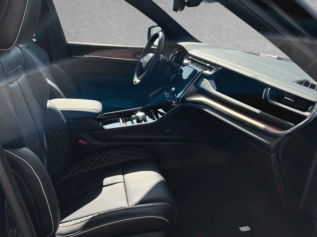 Jeep Grand Cherokee 2023