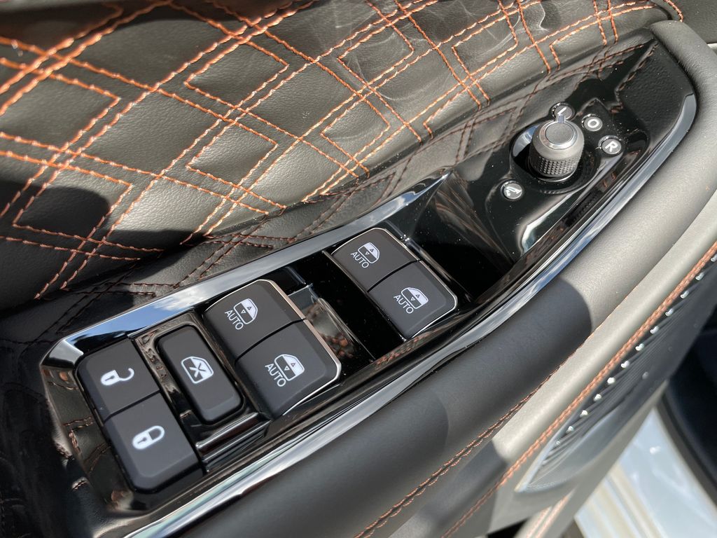 Jeep Grand Cherokee 2023