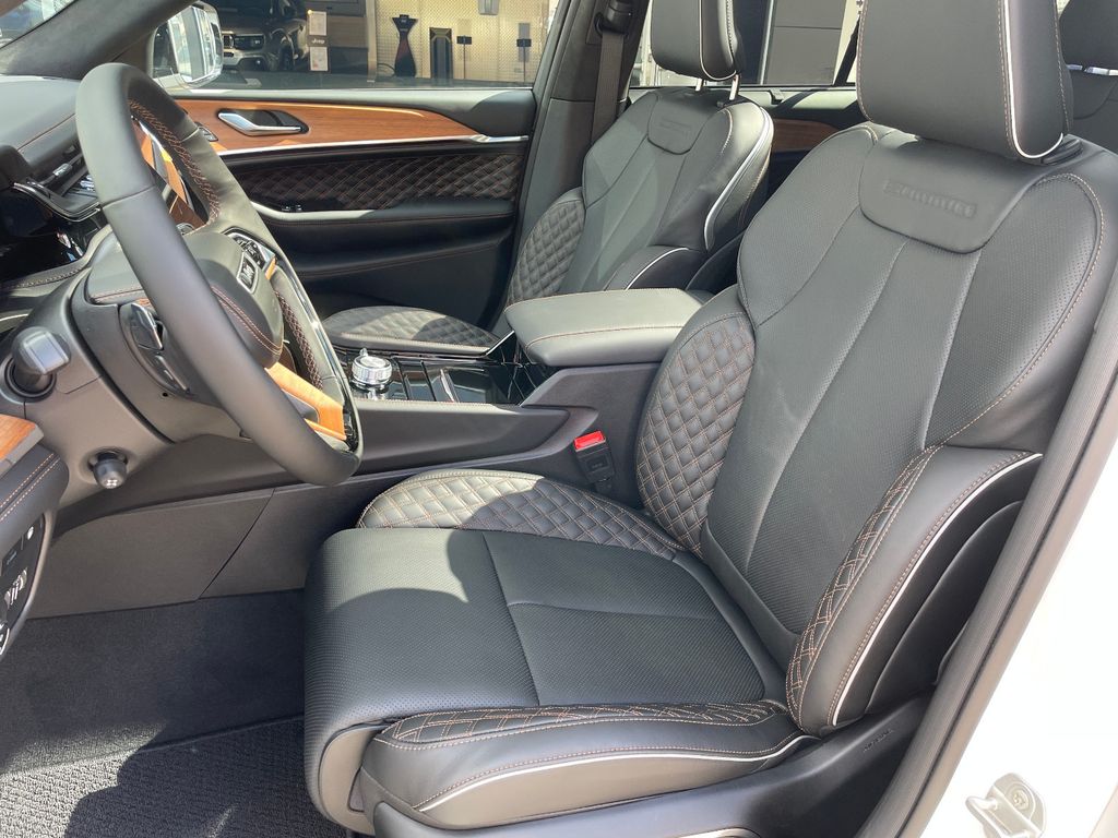 Jeep Grand Cherokee 2023