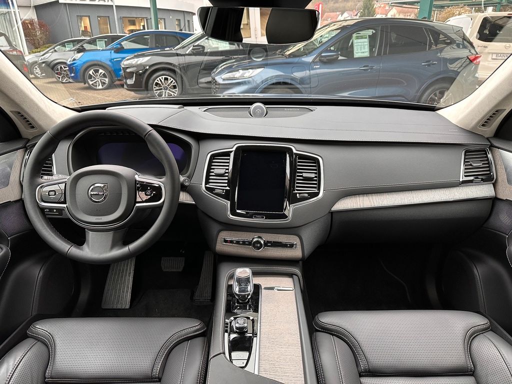 Volvo XC90 2024