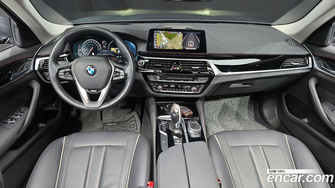 BMW 5-Series 2019