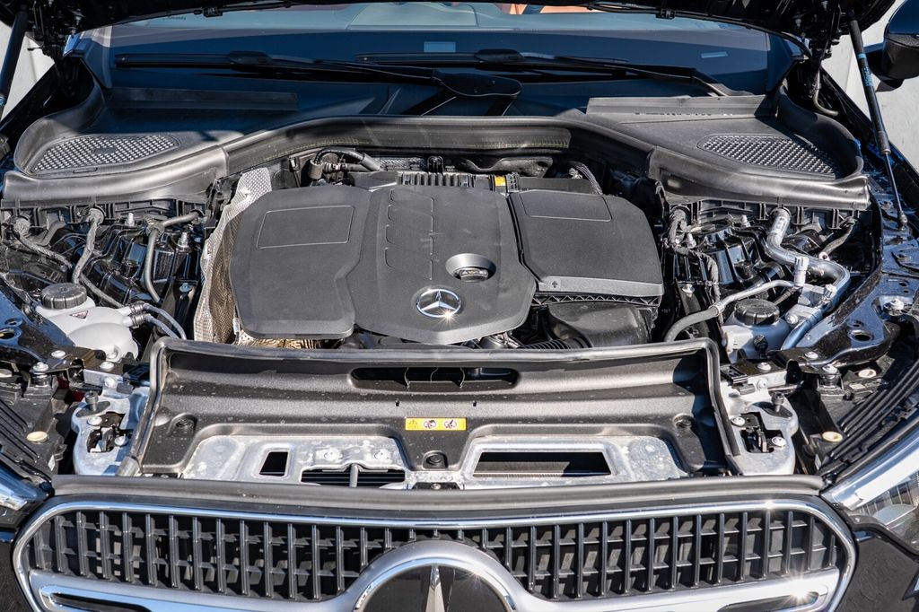 Mercedes-Benz GLC 220 2023