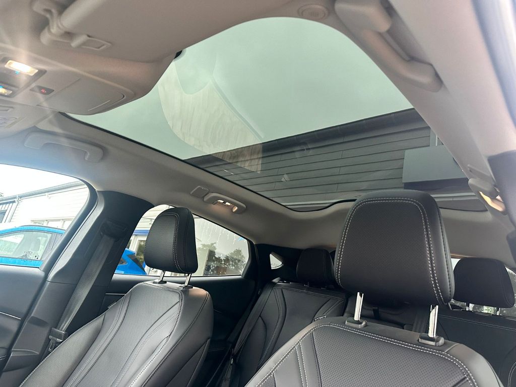 Ford Mustang Mach-E 2022