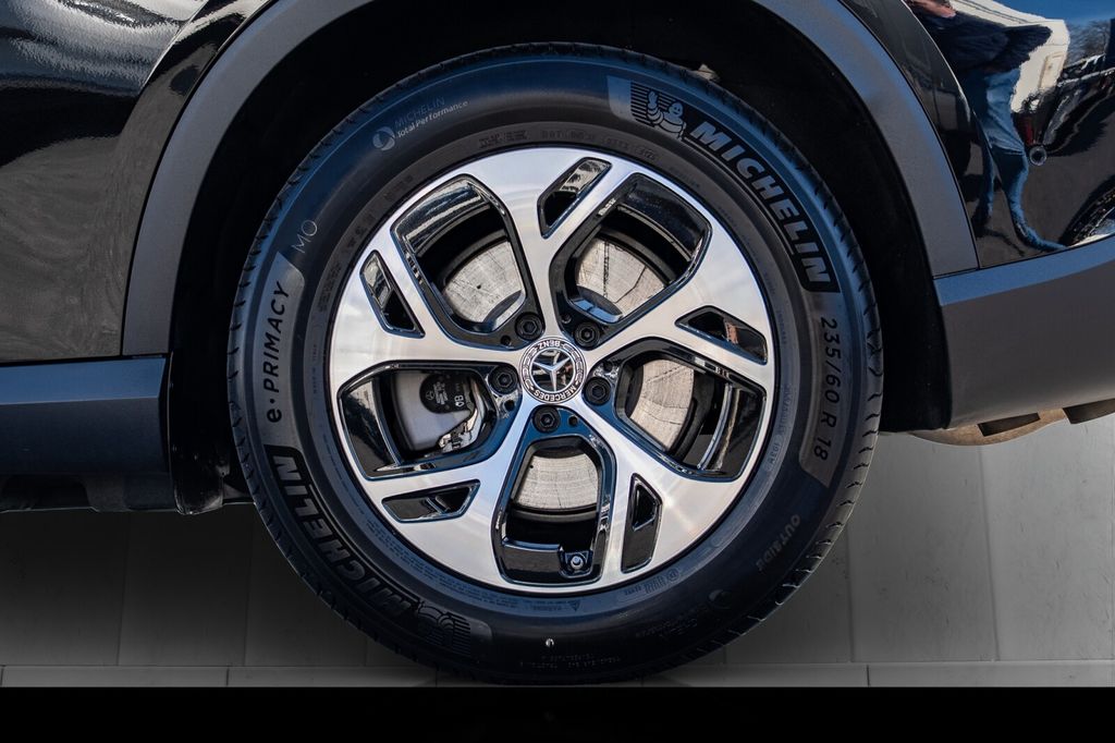 Mercedes-Benz GLC 220 2023