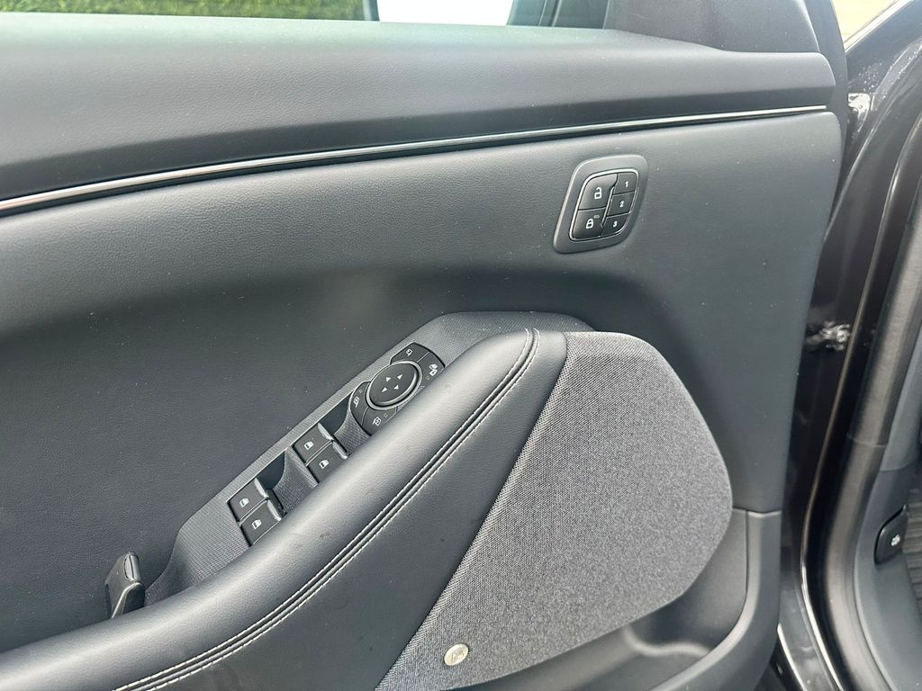 Ford Mustang Mach-E 2022