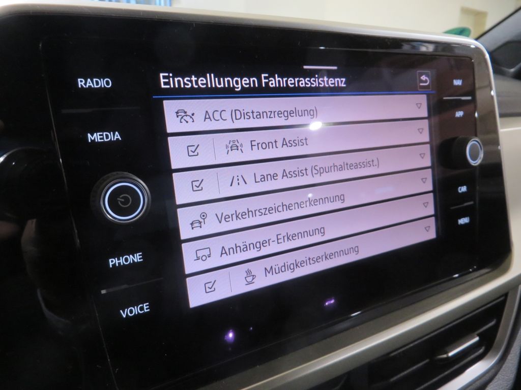 Volkswagen T-Roc 2024