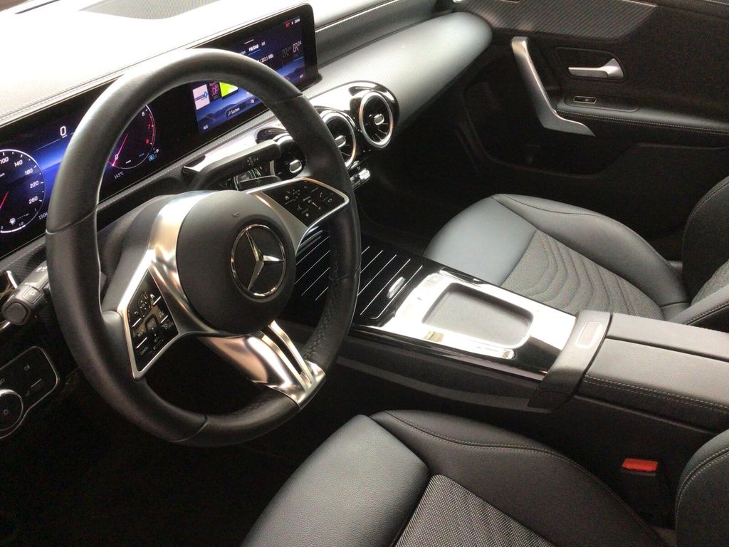 Mercedes-Benz CLA 180 Shooting Brake 2024