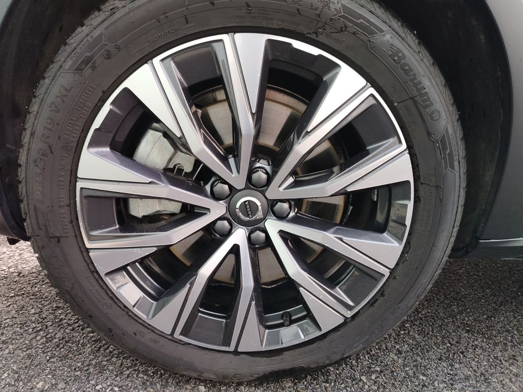 Volvo V90 Cross Country 2023