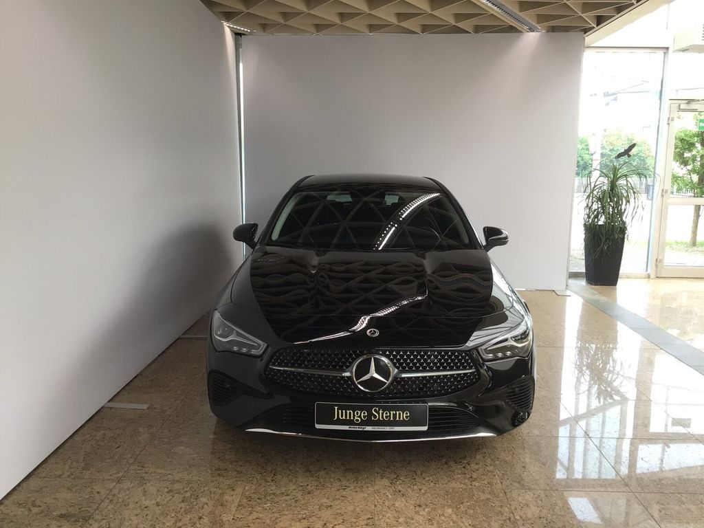 Mercedes-Benz CLA 180 Shooting Brake 2024