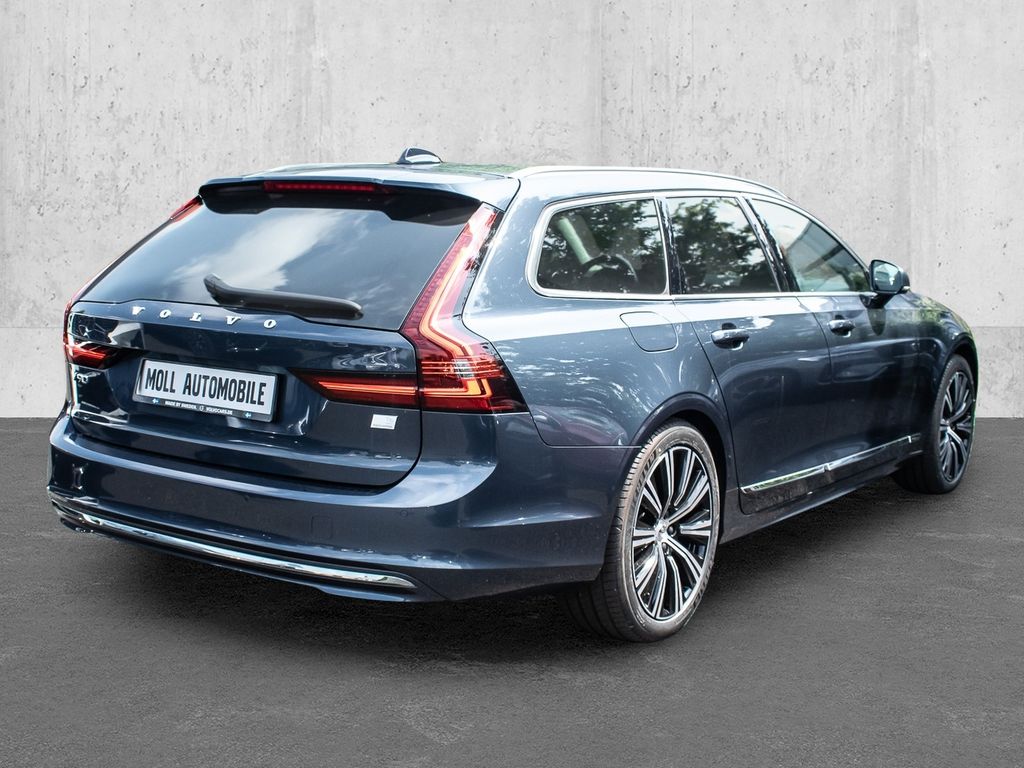 Volvo V90 2021
