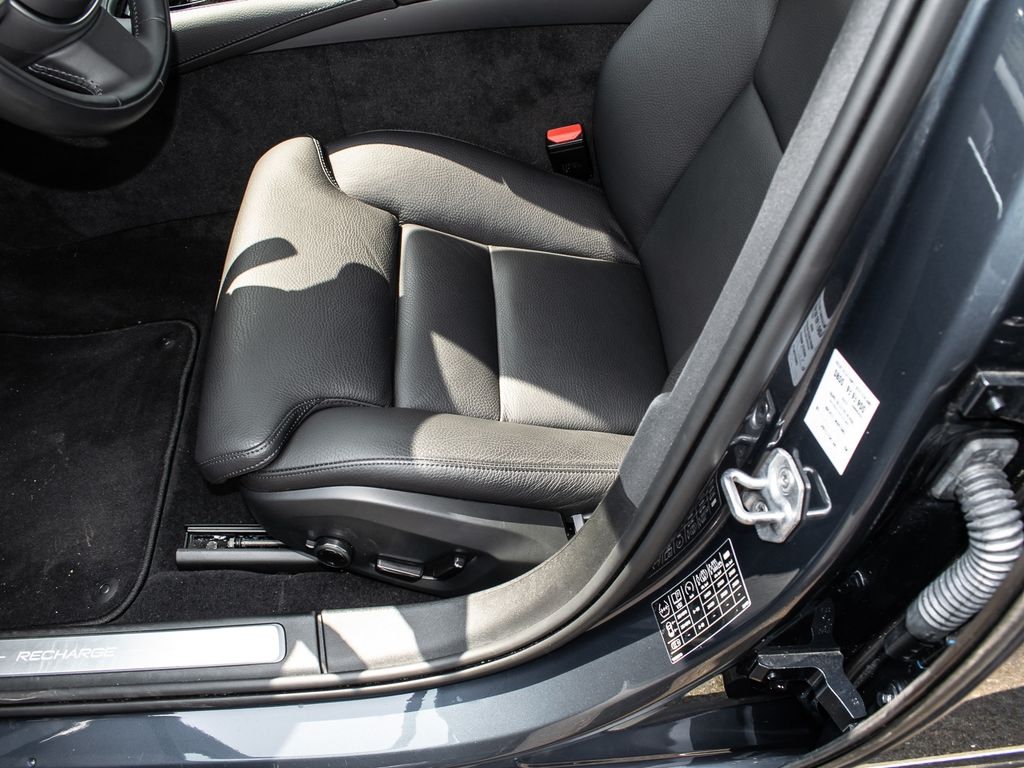 Volvo V90 2021