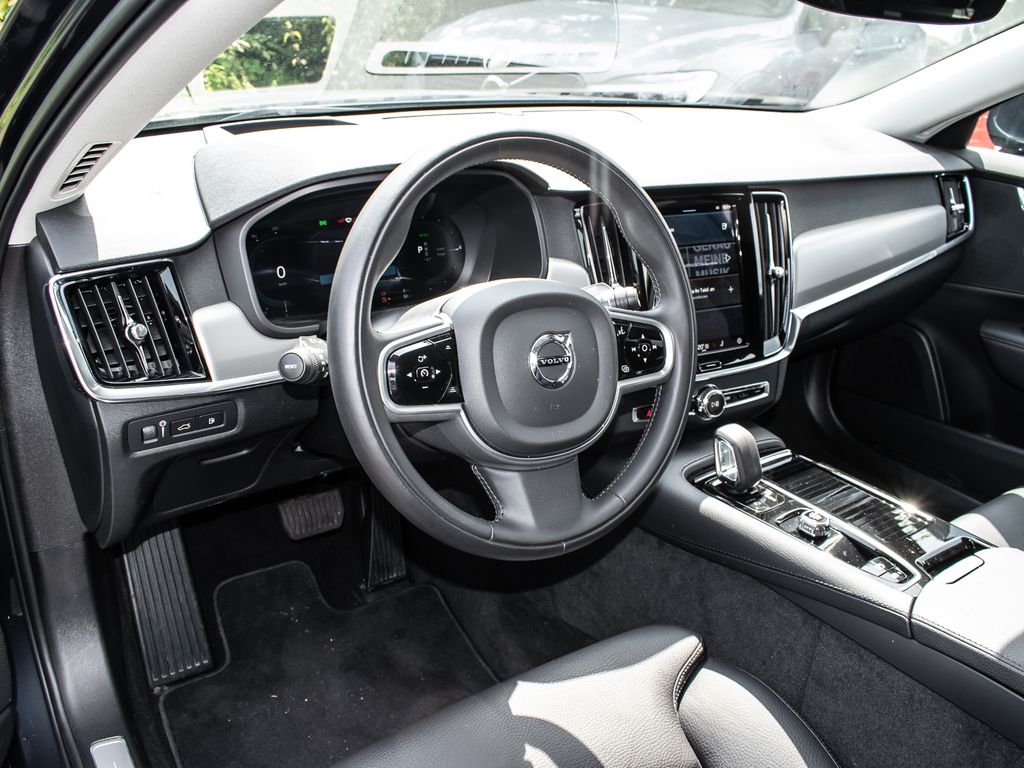 Volvo V90 2021