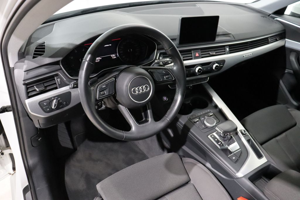 Audi A4 2019