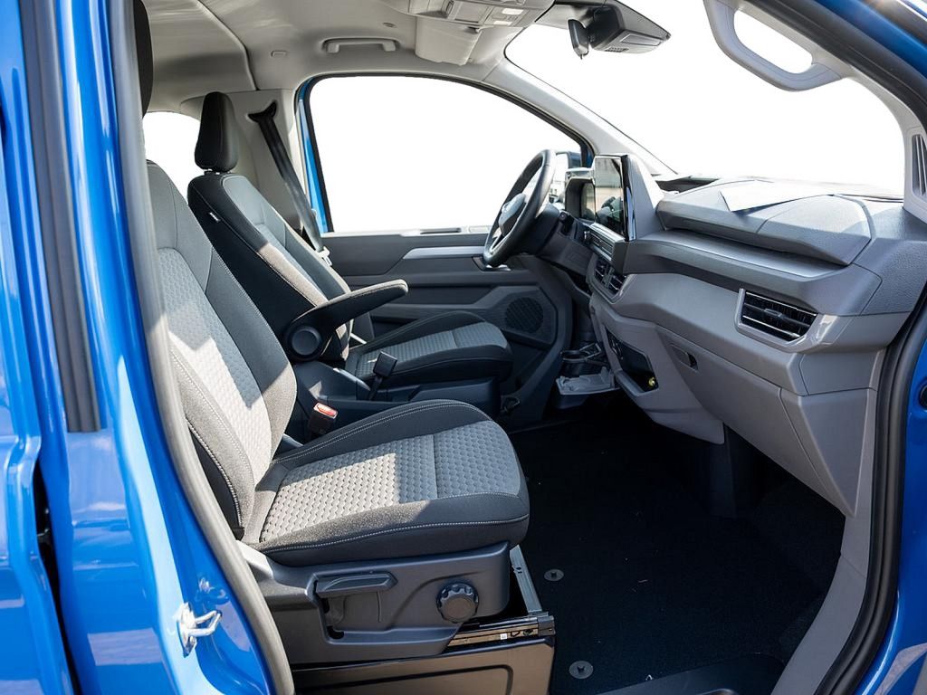 Volkswagen T7 Caravelle