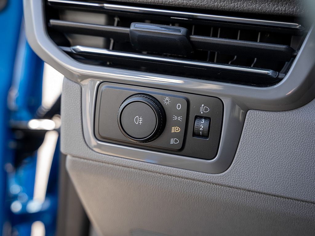 Volkswagen T7 Caravelle