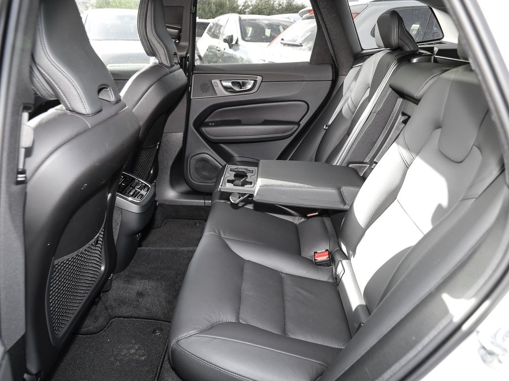 Volvo XC60 2023