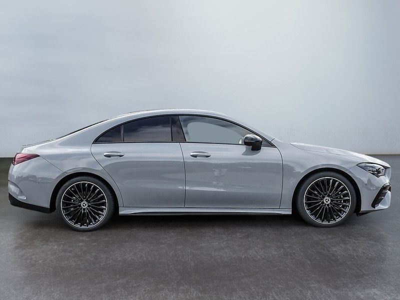 Mercedes-Benz CLA 200 2025