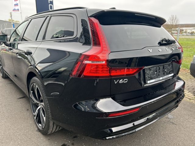Volvo V60 2025