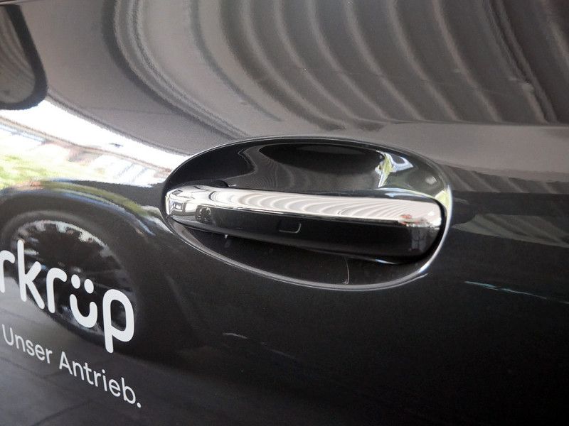 Mercedes-Benz CLE 200 2025