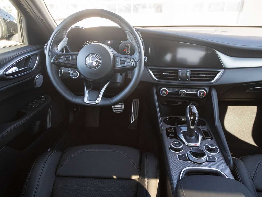 Alfa Romeo Giulia 2025