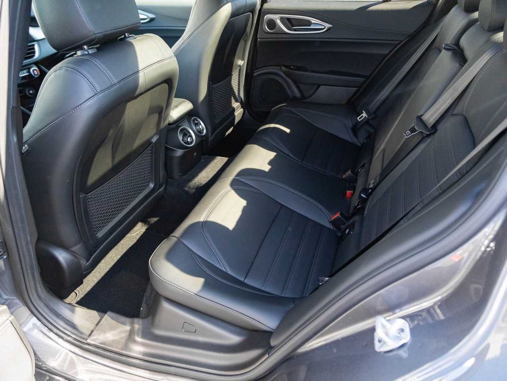 Alfa Romeo Giulia 2025