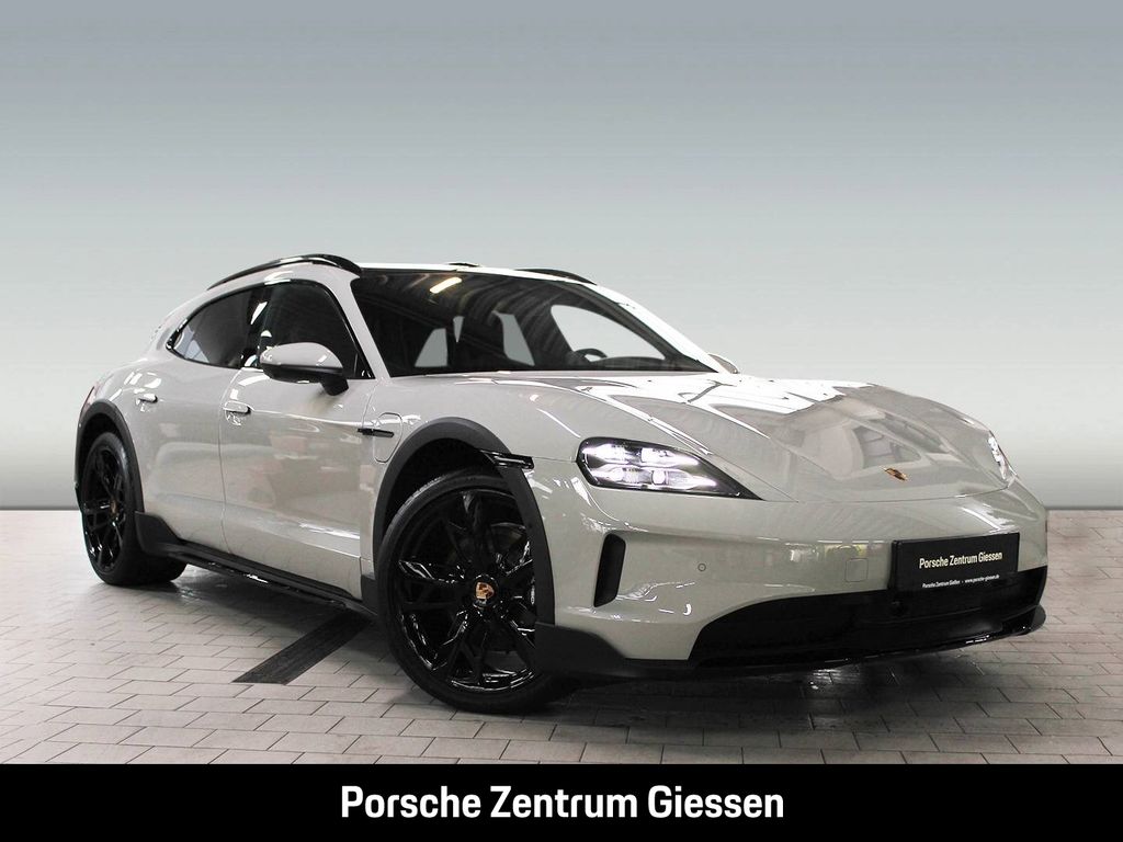 Porsche Taycan 2025