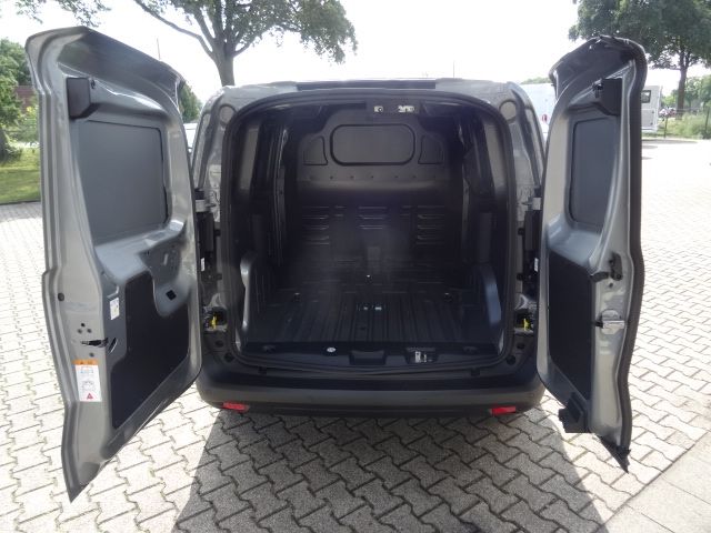 Ford Transit Courier 2025