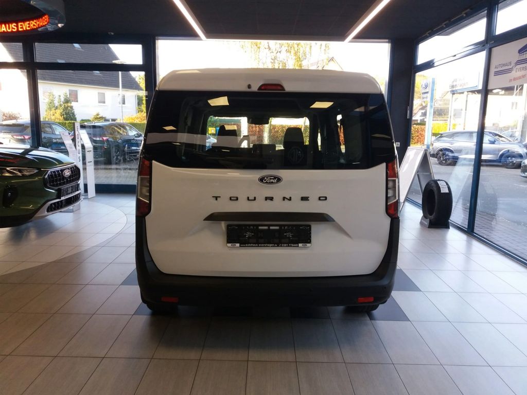 Ford Tourneo Courier 2024