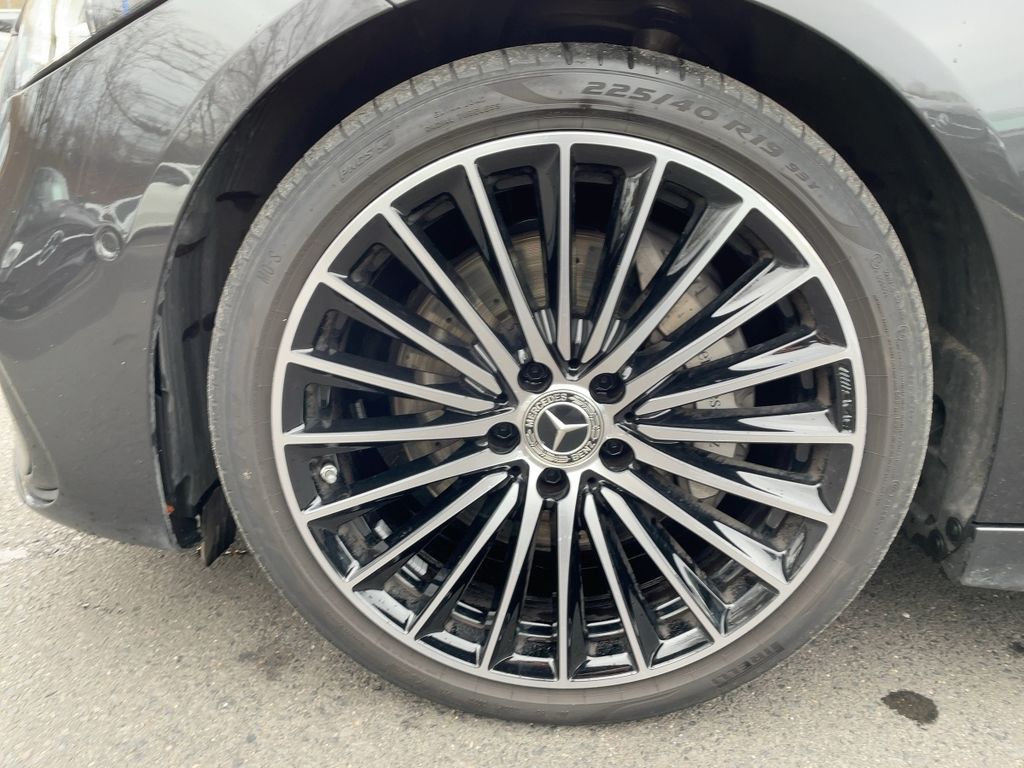 Mercedes-Benz C 220 2024