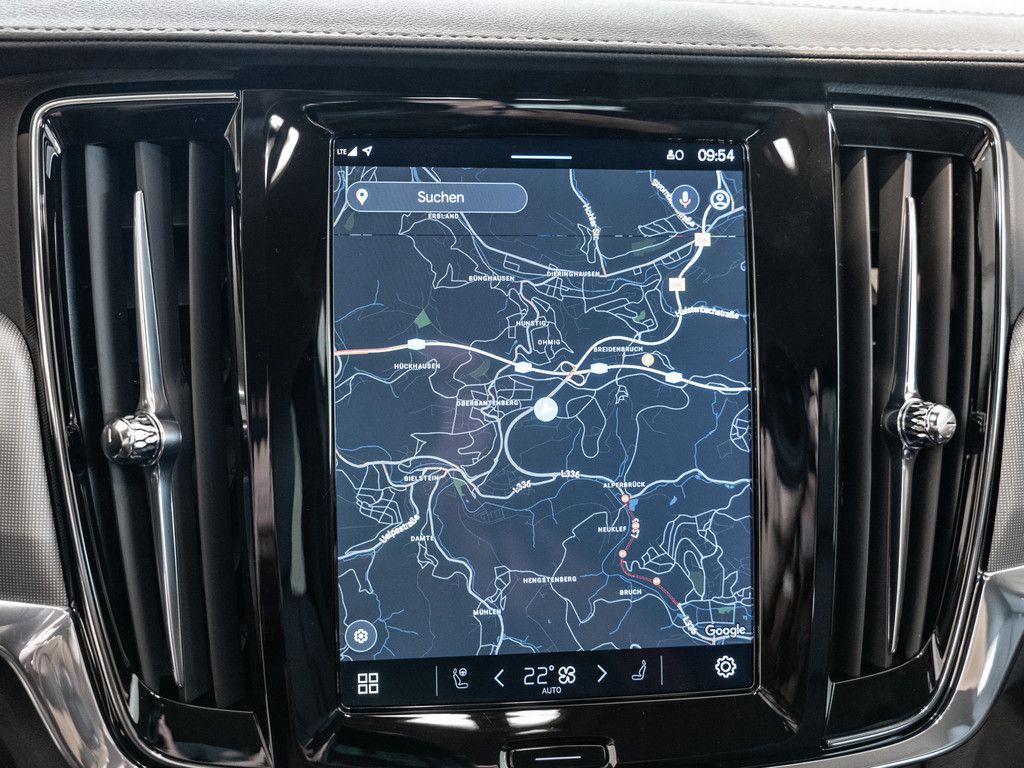 Volvo V90 2024