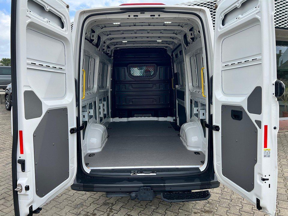 Volkswagen Crafter 2024