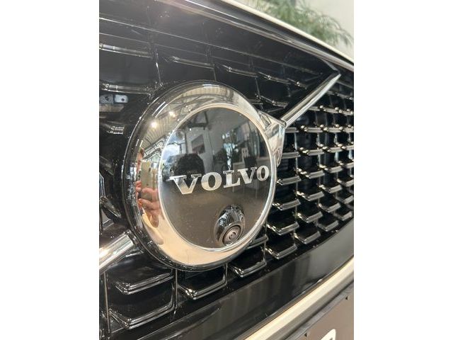 Volvo XC90 2025