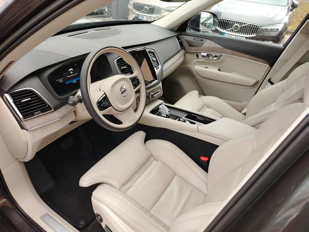 Volvo XC90 2023