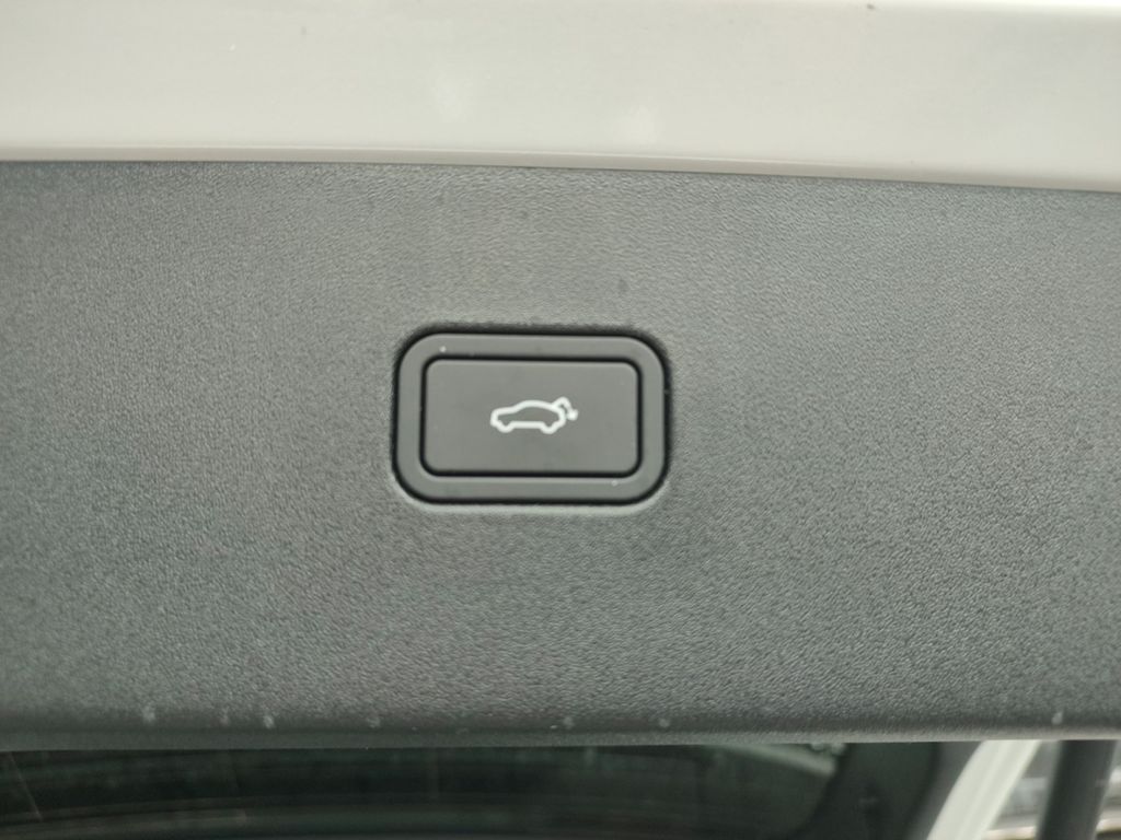 Volvo EX30 2025