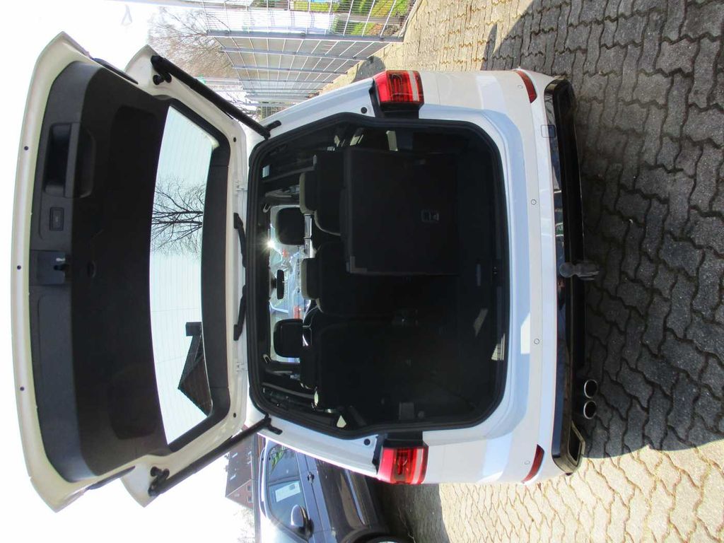 Volkswagen Touran 2023