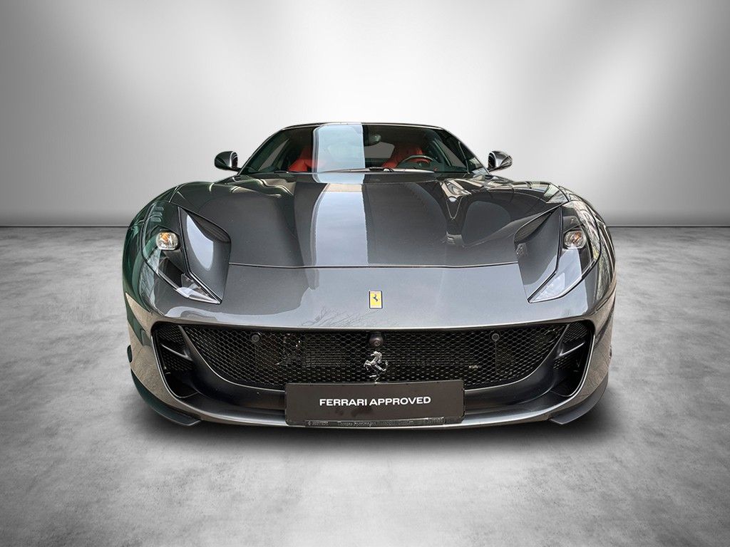 Ferrari 812 2019