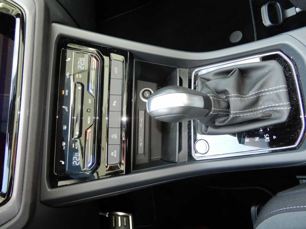 Volkswagen Touran 2023