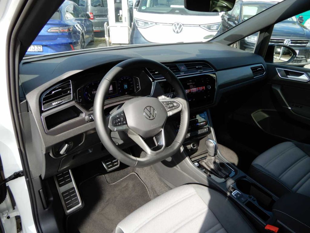 Volkswagen Touran 2023