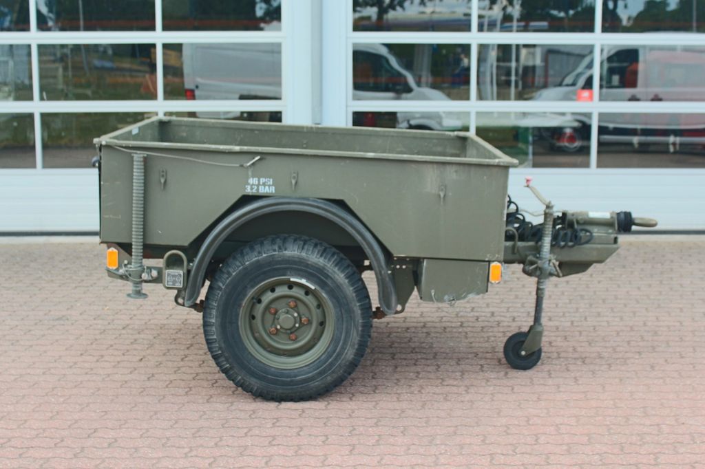 Land Rover Defender 2005