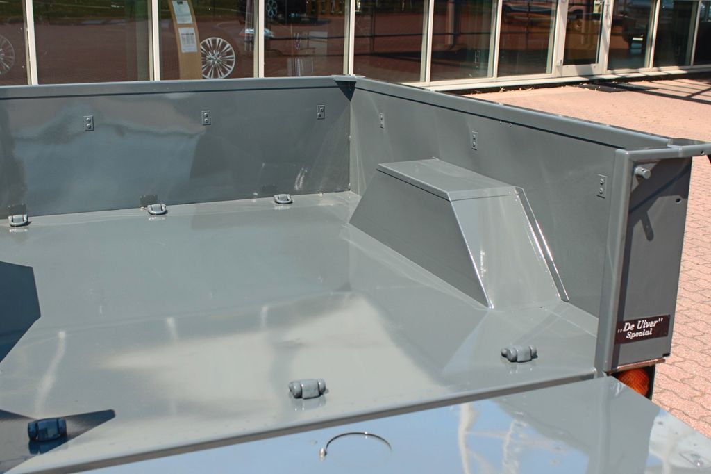 Land Rover Defender 2005