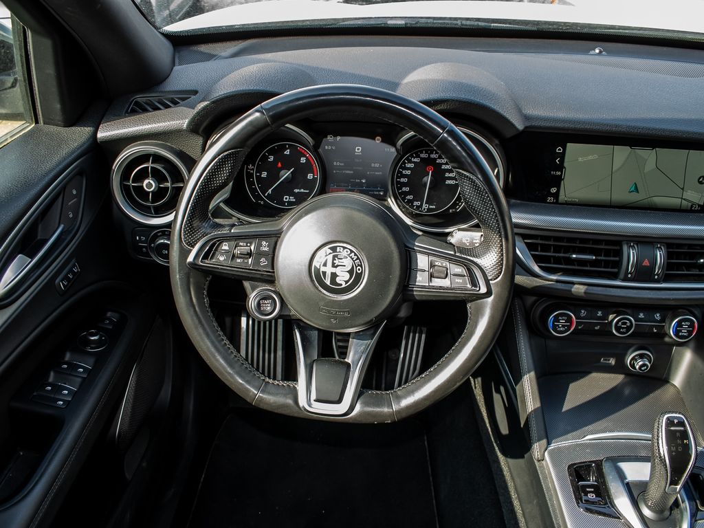 Alfa Romeo Stelvio 2022