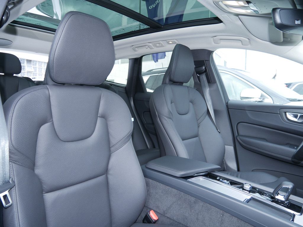 Volvo XC60 2024