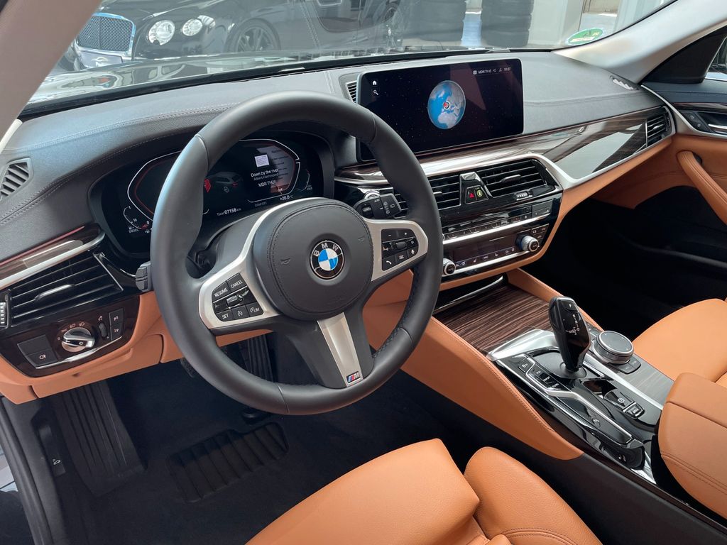 BMW 530 2021