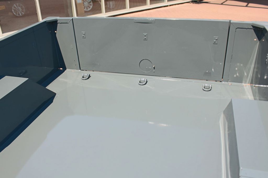 Land Rover Defender 2005