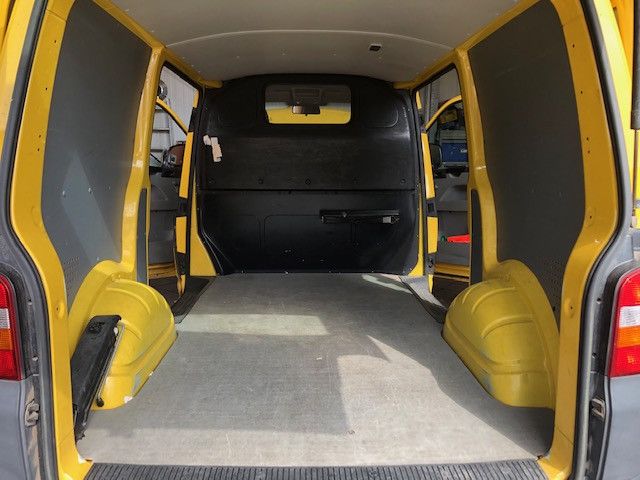 Volkswagen T5 Transporter 2013